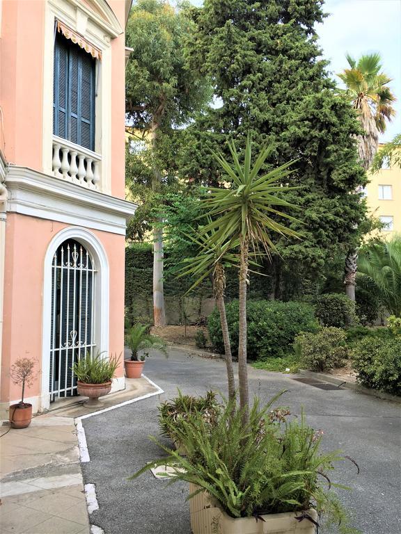 Apartment Villa Anahit Nizza Esterno foto