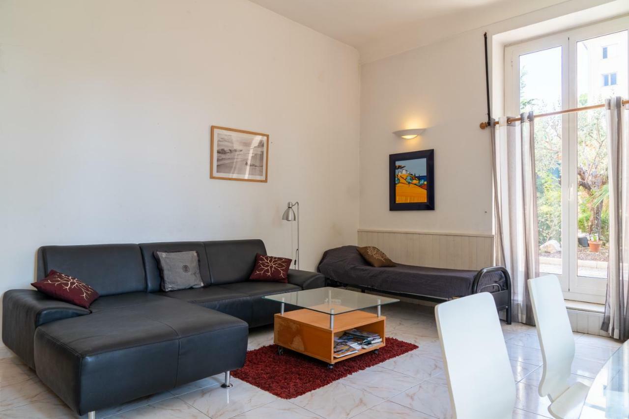Apartment Villa Anahit Nizza Esterno foto